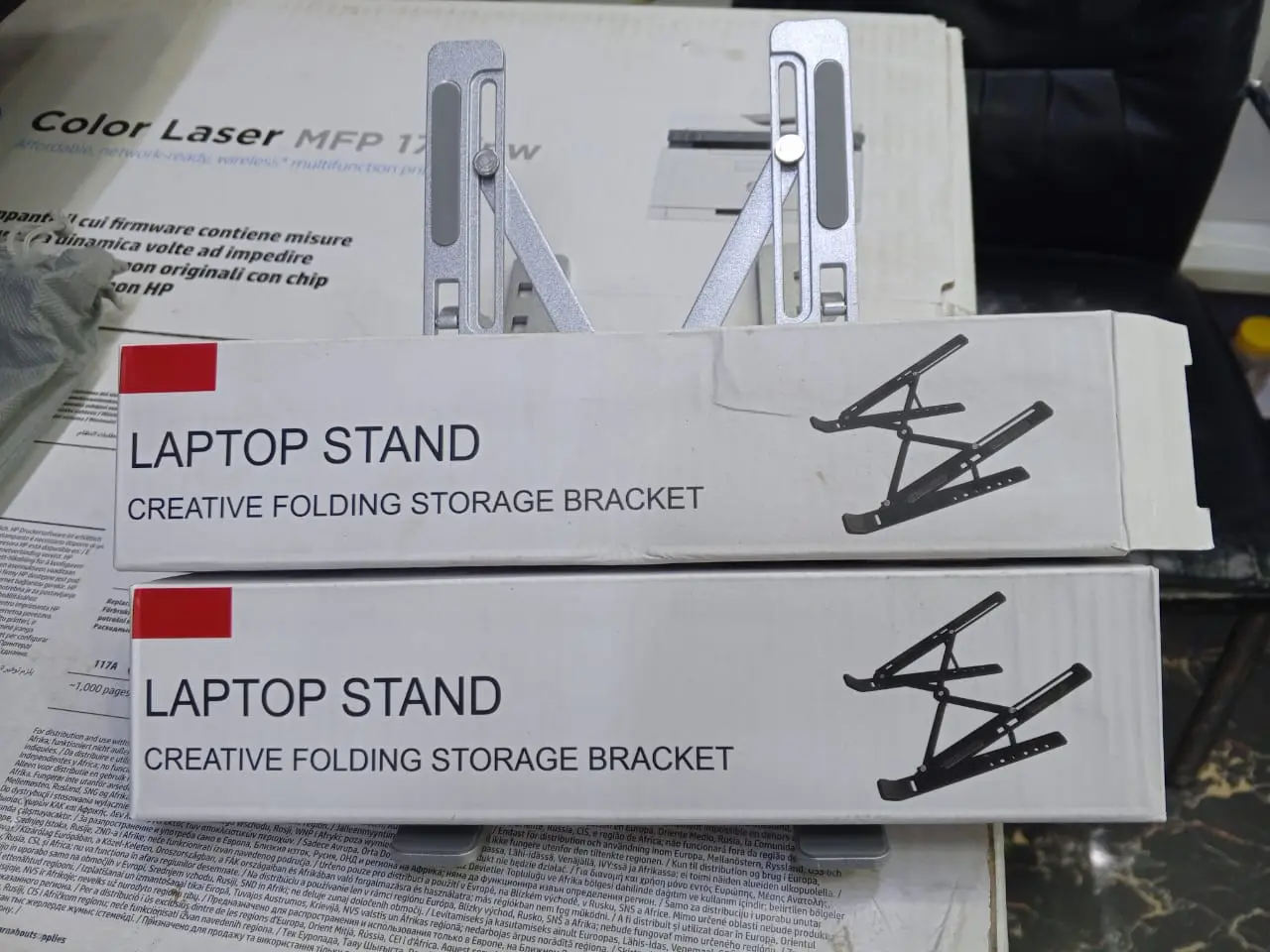Laptop stand